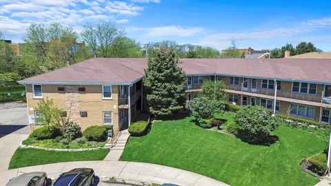 5916 N Odell Ave #3AA, Chicago, IL 60631