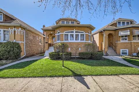 2118 Wenonah Ave, Berwyn, IL 60402