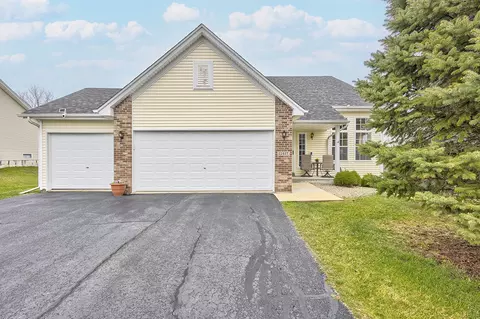 11417 Valerian Way, Roscoe, IL 61073