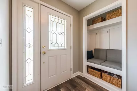 Entry Way - 770 Donna Ave, Aurora, IL 60505 photo 1 of 2