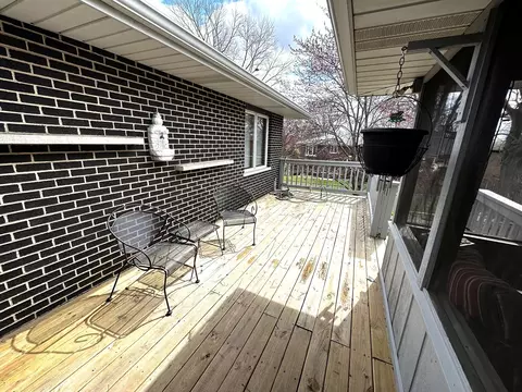 Exterior - 15257 Pine Dr, Oak Forest, IL 60452 photo 4 of 7