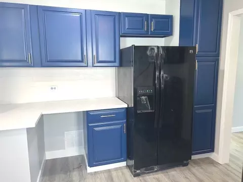 Kitchen - 665 Keep Ave, Elgin, IL 60120 photo 3 of 3