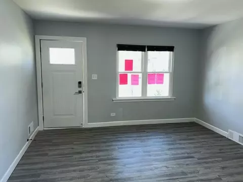 Living - 665 Keep Ave, Elgin, IL 60120 photo 1 of 1