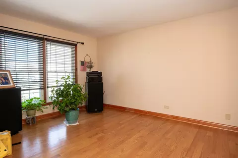 Other - 731 Hackberry Ln, Algonquin, IL 60102 photo 2 of 3