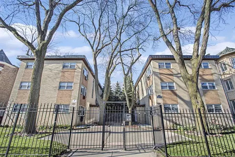 1714 W Touhy Ave #D3N, Chicago, IL 60626