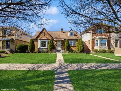 1818 N 77th Ave, Elmwood Park, IL 60707