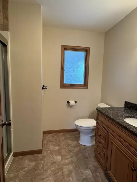 Bath - 206 E 5th St, Herscher, IL 60941 photo 4 of 4