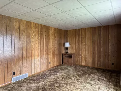 Living - 206 E 5th St, Herscher, IL 60941 photo 1 of 2