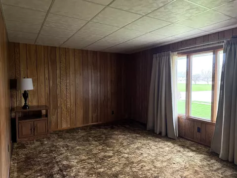 Living - 206 E 5th St, Herscher, IL 60941 photo 2 of 2