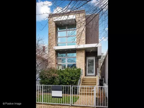 2542 W Cortland St, Chicago, IL 60647