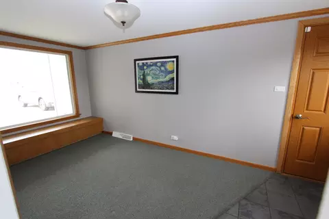 Other - 2053 Cedar St, Des Plaines, IL 60018 photo 2 of 11