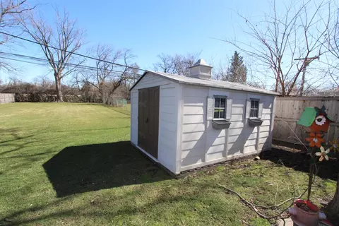 Exterior - 2053 Cedar St, Des Plaines, IL 60018 photo 5 of 5