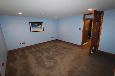 Other - 2053 Cedar St, Des Plaines, IL 60018 photo 6 of 11