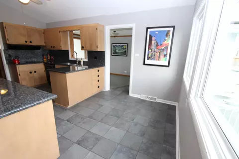 Kitchen - 2053 Cedar St, Des Plaines, IL 60018 photo 3 of 4