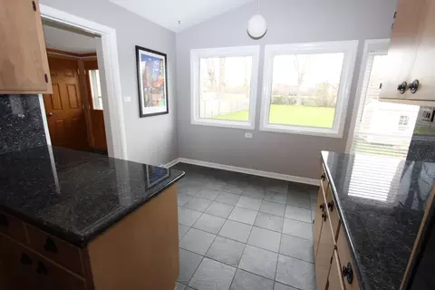 Kitchen - 2053 Cedar St, Des Plaines, IL 60018 photo 4 of 4