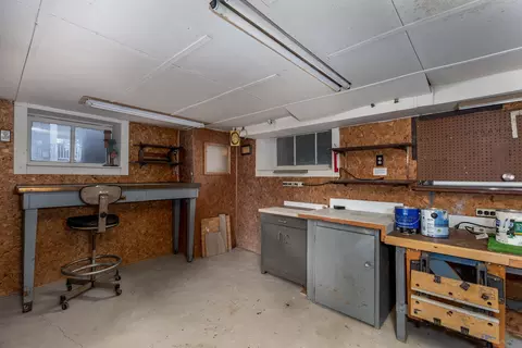 Kitchen - 123 E Van Buren St, Ottawa, IL 61350 photo 3 of 3