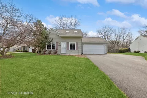 643 Eastport Ct, Island Lake, IL 60042