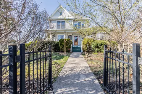800 Chicago St, Mendota, IL 61342