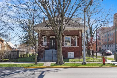 2345 S Austin Blvd, Cicero, IL 60804
