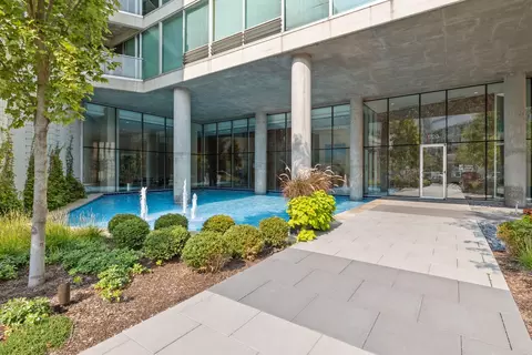 Exterior - 1720 Maple Ave #2130, Evanston, IL 60201 photo 2 of 4