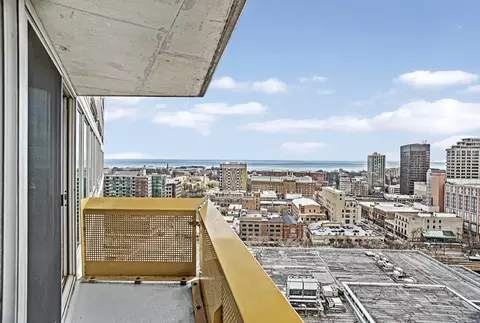 View/Area - 1720 Maple Ave #2130, Evanston, IL 60201 photo 2 of 3
