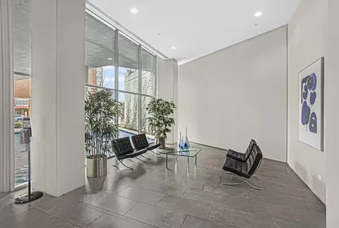 Dining - 1720 Maple Ave #2130, Evanston, IL 60201 photo 1 of 1
