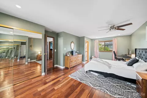 1180 Singleton Dr, Roselle, IL 60172 photo 16