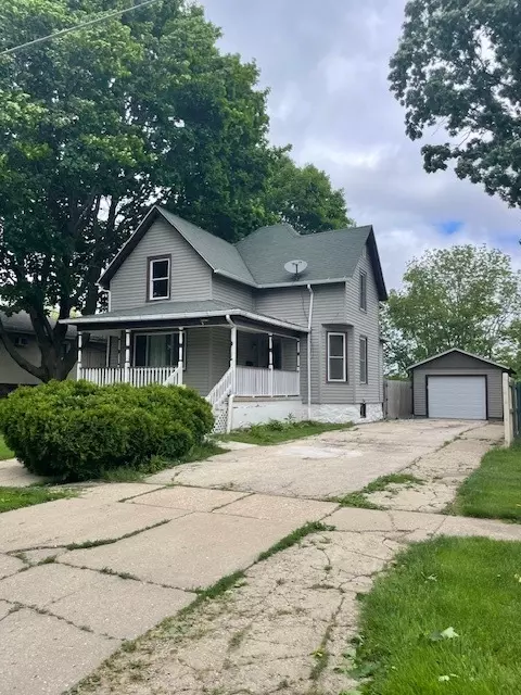 503 W Washington St, Harvard, IL 60033