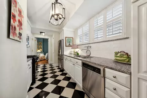 Kitchen - 210 E Pearson St #2D, Chicago, IL 60611 photo 3 of 3