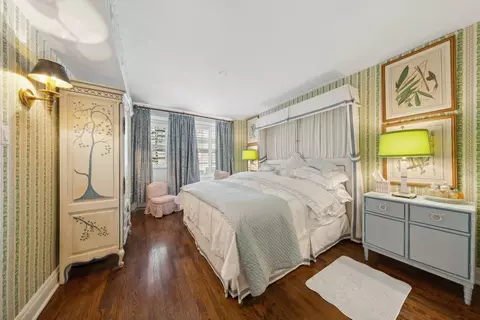 Bedroom - 210 E Pearson St #2D, Chicago, IL 60611 photo 1 of 3