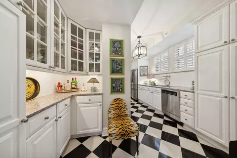 Kitchen - 210 E Pearson St #2D, Chicago, IL 60611 photo 1 of 3