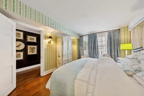 Bedroom - 210 E Pearson St #2D, Chicago, IL 60611 photo 2 of 3