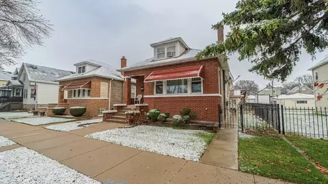 9635 S Escanaba Ave, Chicago, IL 60617