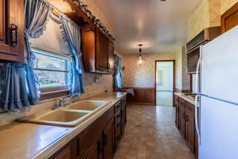 Kitchen - 633 S Park St, Sheffield, IL 61361 photo 3 of 4