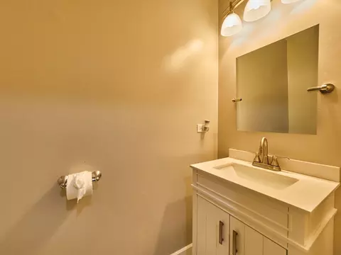 1708 Lake Pointe Dr, Plainfield, IL 60586 photo 12