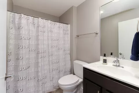 Bath - 1425 Pine Forest Dr, Normal, IL 61761 photo 5 of 5