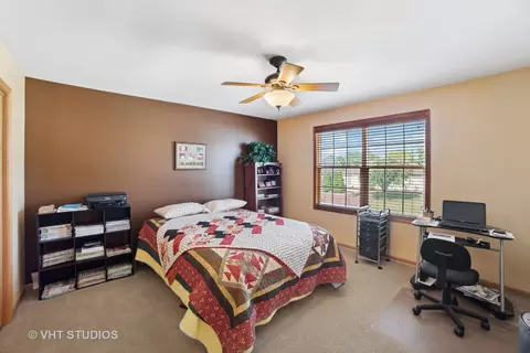 Bedroom - 1539 Sawgrass Ln, Beecher, IL 60401 photo 3 of 4