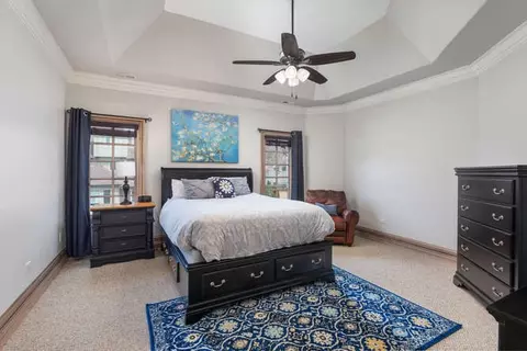 Bedroom - 720 Willow Rd, Naperville, IL 60540 photo 5 of 7