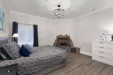 Bedroom - 720 Willow Rd, Naperville, IL 60540 photo 7 of 7