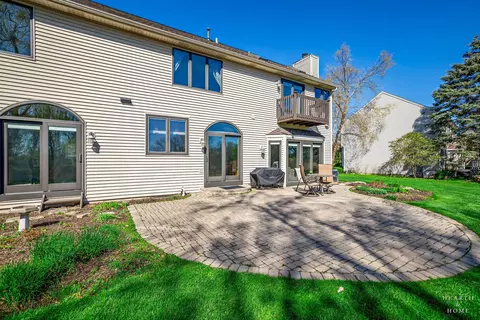 Exterior - 1485 Stonegate Rd, Algonquin, IL 60102 photo 7 of 8