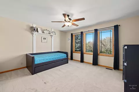 Bedroom - 1485 Stonegate Rd, Algonquin, IL 60102 photo 5 of 5