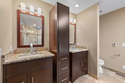 Bath - 1485 Stonegate Rd, Algonquin, IL 60102 photo 2 of 7