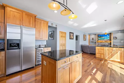 Kitchen - 1485 Stonegate Rd, Algonquin, IL 60102 photo 1 of 3