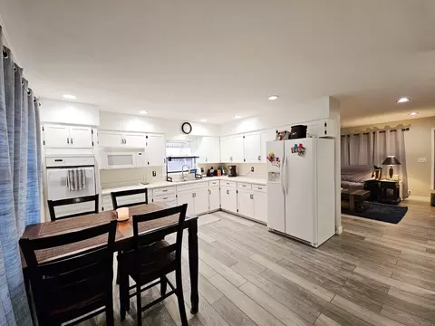 Kitchen - 21272 Lyndon Rd, Morrison, IL 61270 photo 1 of 1