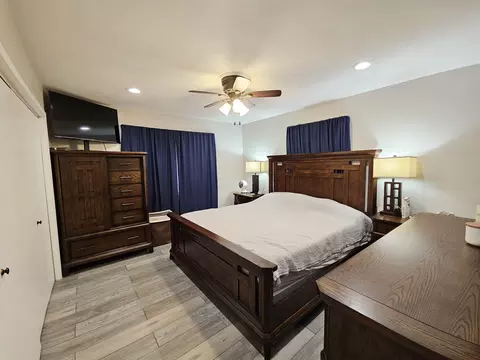Bedroom - 21272 Lyndon Rd, Morrison, IL 61270 photo 2 of 3