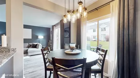 Dining - 1695 Spaulding Rd, Bartlett, IL 60103 photo 2 of 3