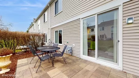 Exterior - 1695 Spaulding Rd, Bartlett, IL 60103 photo 2 of 5
