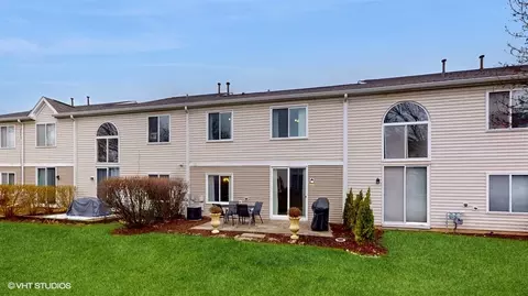 Exterior - 1695 Spaulding Rd, Bartlett, IL 60103 photo 5 of 5