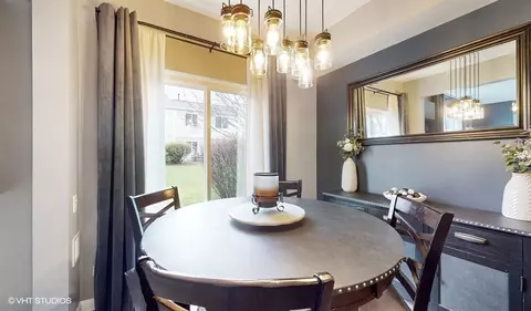 Dining - 1695 Spaulding Rd, Bartlett, IL 60103 photo 3 of 3