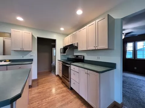 Kitchen - 14644 Brian Dr, Bloomington, IL 61705 photo 4 of 7